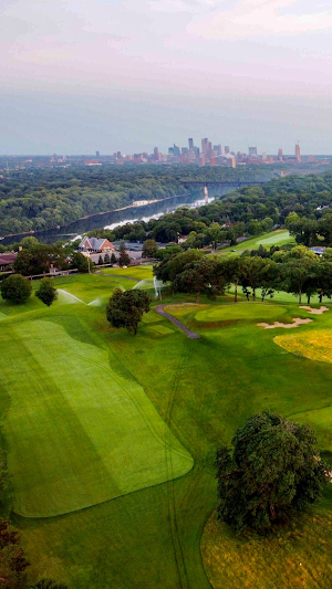 Town & Country Club Screenshot 0