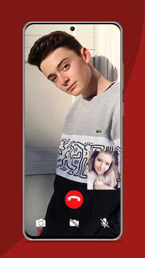 Noah Schnapp Fake Video Call Screenshot 2