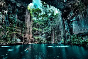 Cave Wallpaper HD Screenshot 2