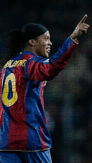 Ronaldinho Gaúcho Puzzles Screenshot 3