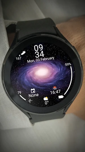 Outer Space Watch Face 2 Screenshot 2