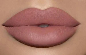 Lips wallpapers for girls Screenshot 2