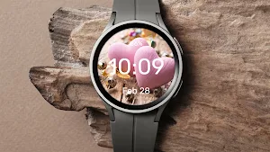 Wooden Hearts - Watch Face Screenshot 3
