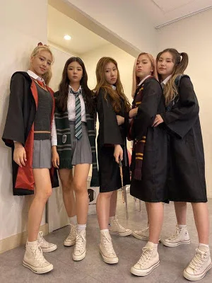 ITZY KPOP Wallpapers Screenshot 1