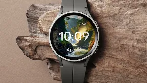 Rocky Waterfall - Watch Face Screenshot 1