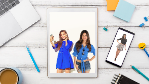 Take Pictures With Victoria Justice Screenshot 2