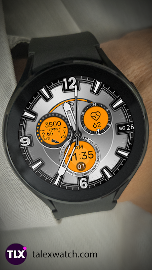 Black Silver Watch Screenshot 1