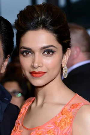 Deepika Padukone Wallpapers screenshot 5