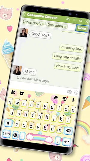 Cute Doodle Messenger Keyboard Theme Screenshot 1