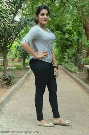 Girls  Number Mobile for WhatsApp chat  -prank Screenshot 3