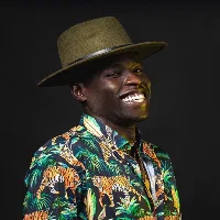 Les chansons Ngaaka Blindé