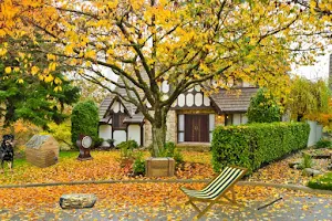 Escape Village House Adventure Screenshot 0