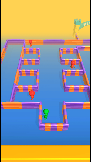Hide and Run Screenshot 1