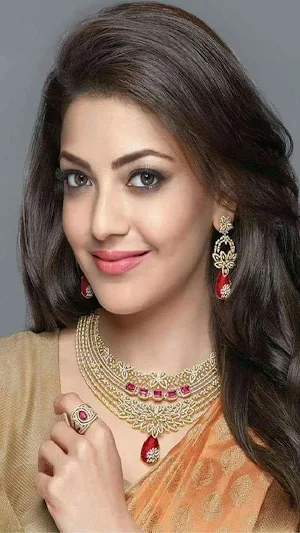 Actress Wallpaper HD - South Indian Screenshot 2