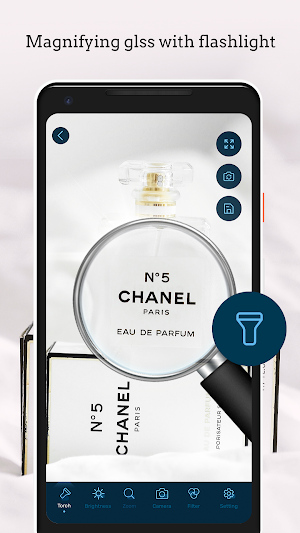 Magnifying Glass with Flashlight Screenshot 1