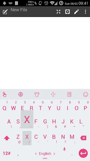 Keyboard Theme Flat White Pink Screenshot 1