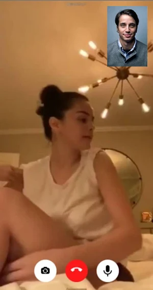 Selena Gomez Fake Prank Vid Call Screenshot 1