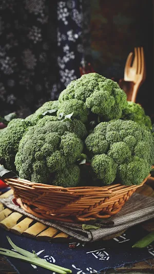 Broccoli Wallpaper Screenshot 0