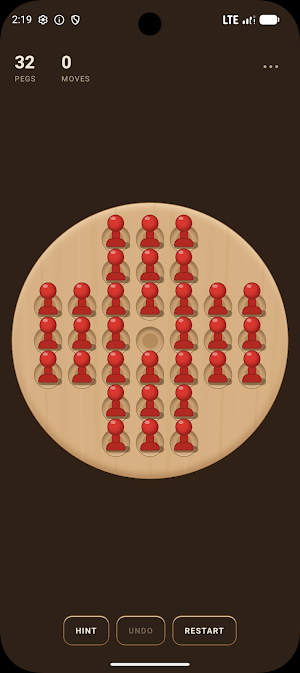 Solo Test: Peg Solitaire Screenshot 1