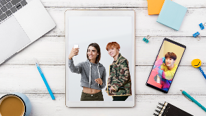 Top Selfie With J-Hope (BTS) Screenshot 1