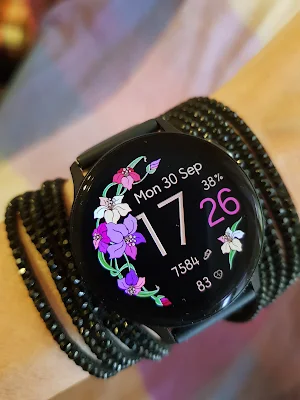 Lily Wavy Digital Watch Screenshot 0