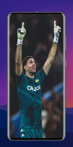 Emiliano Martinez 4K Wallpaper Screenshot 0