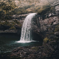 Waterfall Wallpaper