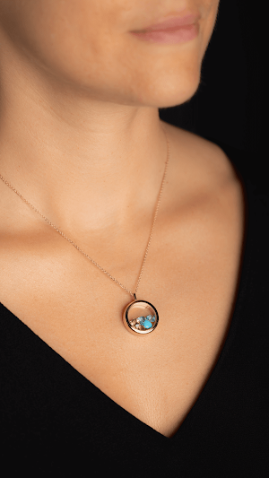 Coeur de Gem: Necklace of Love Screenshot 0
