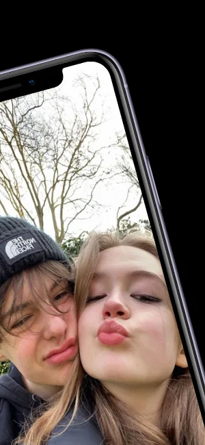Couple Wallpaper Screenshot 2