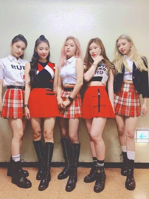 ITZY KPOP Wallpapers Screenshot 3