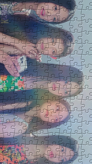 Puzzles New Jeans Kpop Screenshot 3