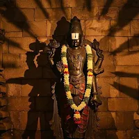 Govind Namavali With Audio