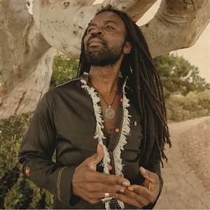Rocky Dawuni Music Videos Screenshot 2