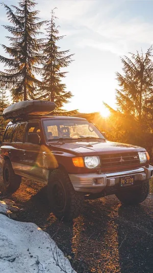 Mitsubishi Pajero Wallpaper Screenshot 3