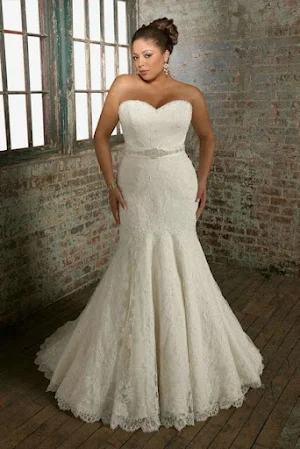 African Women's Wedding Dress Screenshot 1