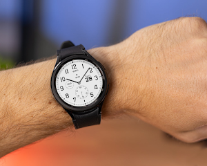 Velvora Watch Face Screenshot 2