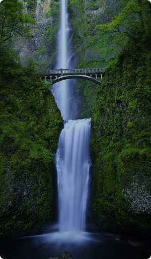 Cool waterfall wallpaper Screenshot 0
