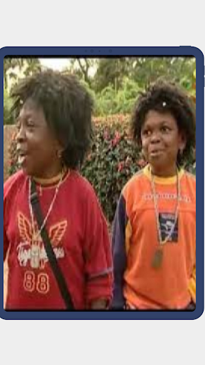 Aki and Pawpaw Movies Screenshot 2